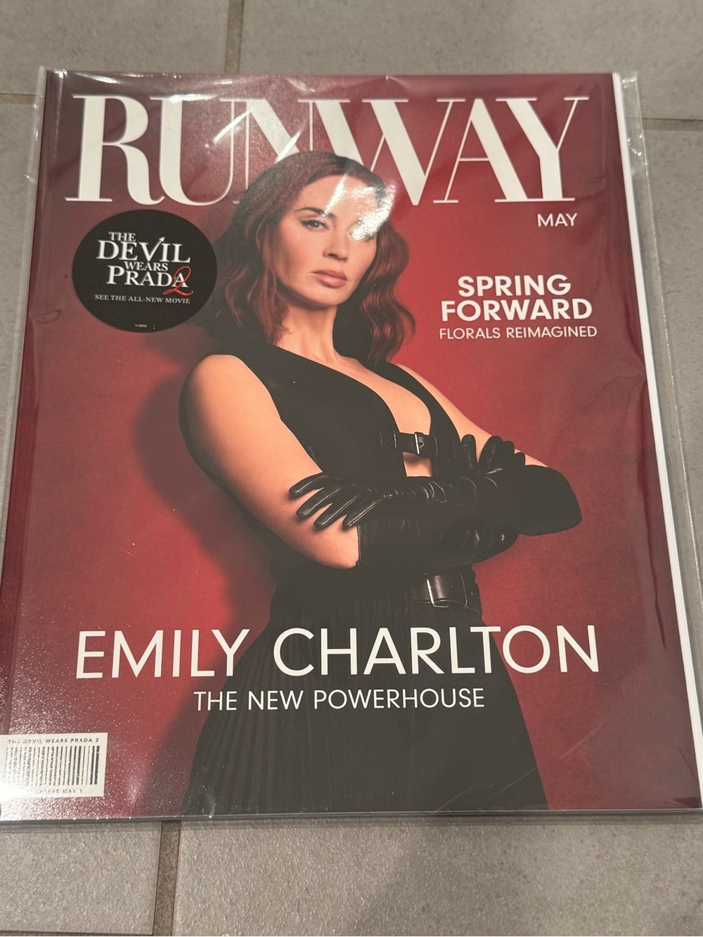 The Devil Wears Prada 2 RUNWAY Magazine PROMO Collectible New sealed 80 pages